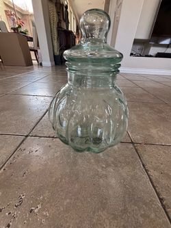 Green Glass Apothecary Jar with Lid