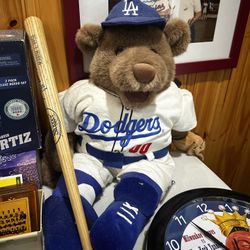 Dodgers Bear