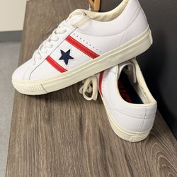 Converse one star size 9