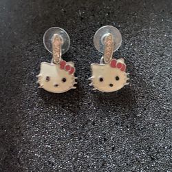 Hello Kitty Earrings
