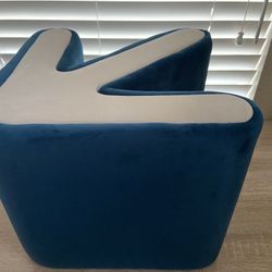 Luleeyang Arrow Footstool 