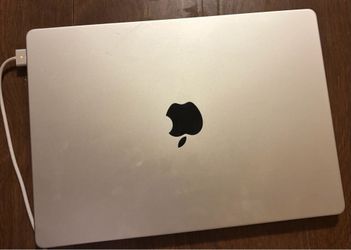 MacBook Pro 14
