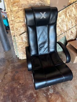 Gaming chair