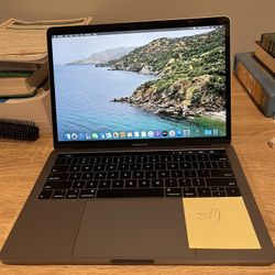 MacBook Pro 2019 13” Retina display And Touchbar 