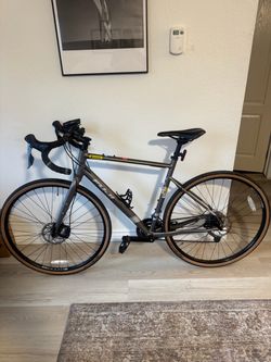 Fuji Jari 2.5 Bike