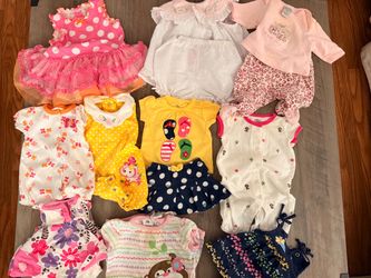 Baby clothes bundle