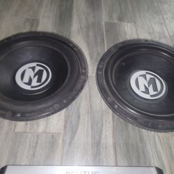 A Set Of memphis  12's & 1500 Watt Hifonics Brut