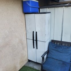 Outdoor Storage Cabinet