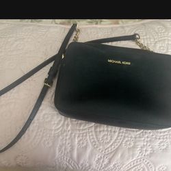 Black Crossbody 