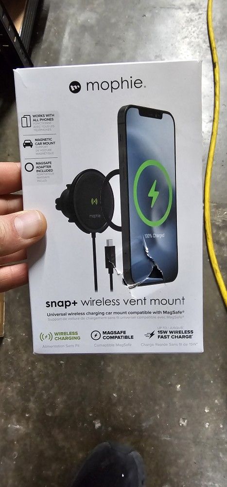 Mophie Snap+ Wireless Vent Mount- Open Box