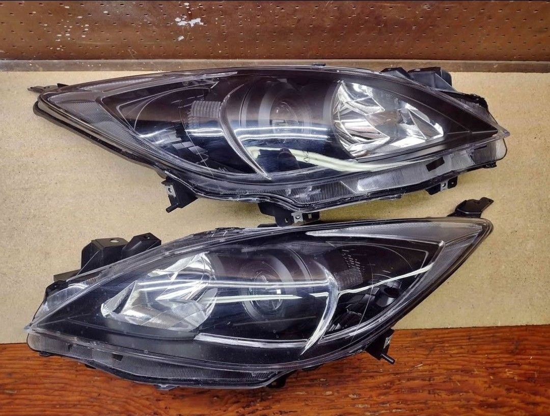 10-13 Mazda 3 Headlights Faros Calaveras Micas Luces