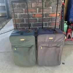 2 Older Suite Cases In Fair Condition