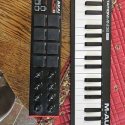 Akai Lod8 Beat Pad Controller And M-audio 32 Key Midi Keyboard