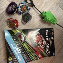 Beyblade Lot 