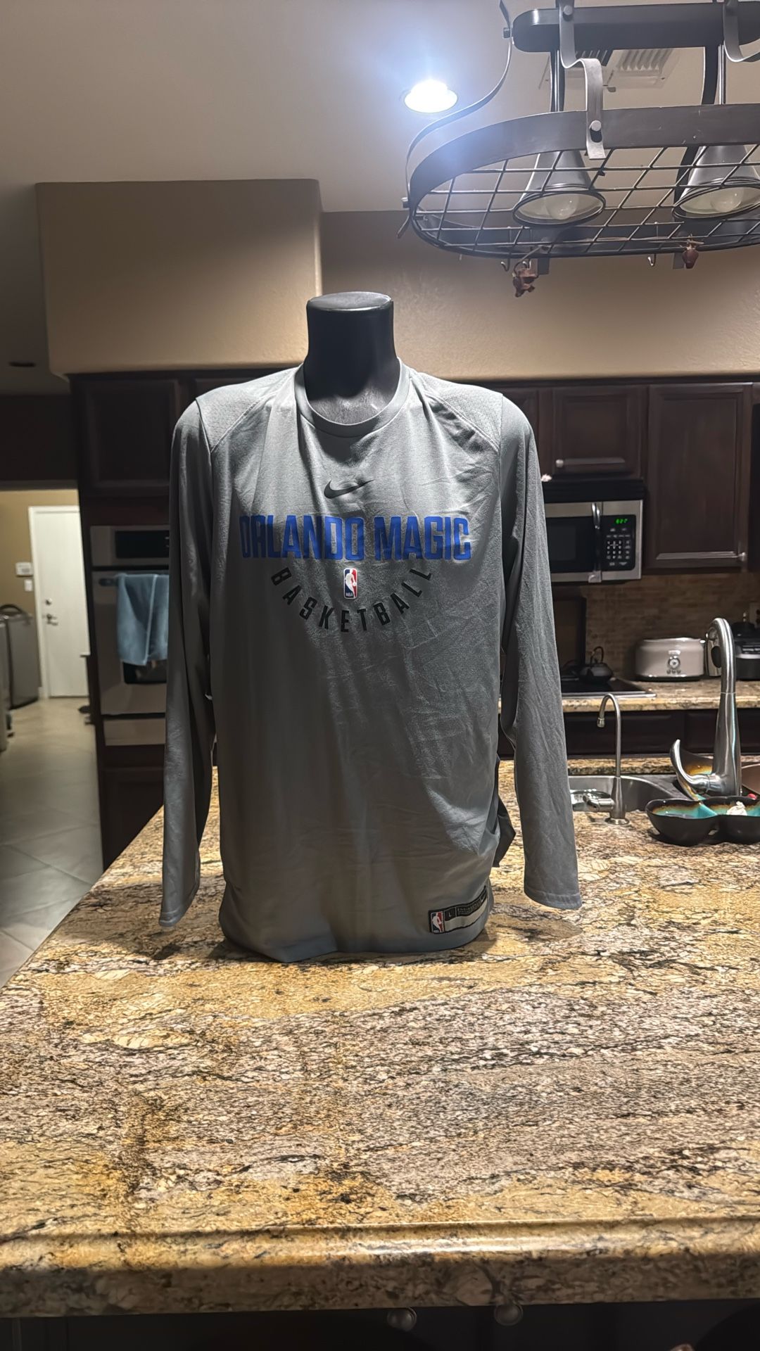 Orlando Magic Basketball Short Sleeve Shirt Nike Gray Size L