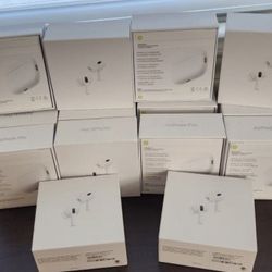 BLUETOOTH HEADPHONES 