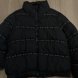 DKNY PUFFER JACKET