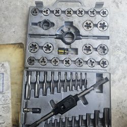 Pittsburgh Tap And Die Set
