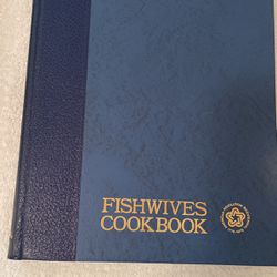 Cook Book Vintage Fishwives Revolution Bicentennial Cook Book Hardcover With Case Limited Edition Excellent Condition Like New