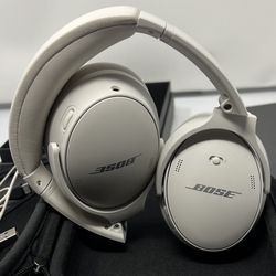 Bose QuietComfort 45 Wireless Bluetooth Noise Cancelling Headphones (Lot 2)