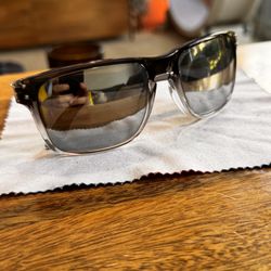 Oakley Holbrook - Dark Ink To Clear Fade Frame - Silver Polarized Lenses