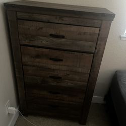 Dresser Set