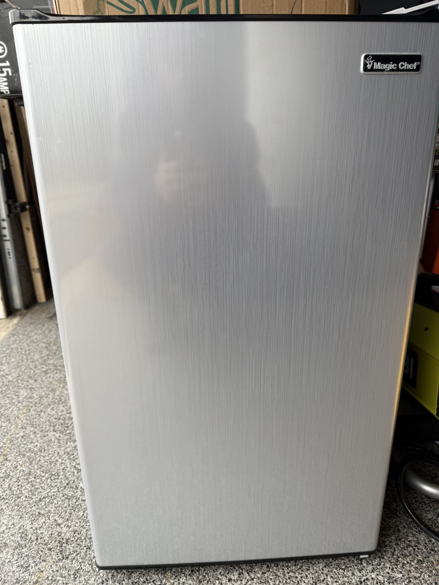 Magic Chef Mini Fridge