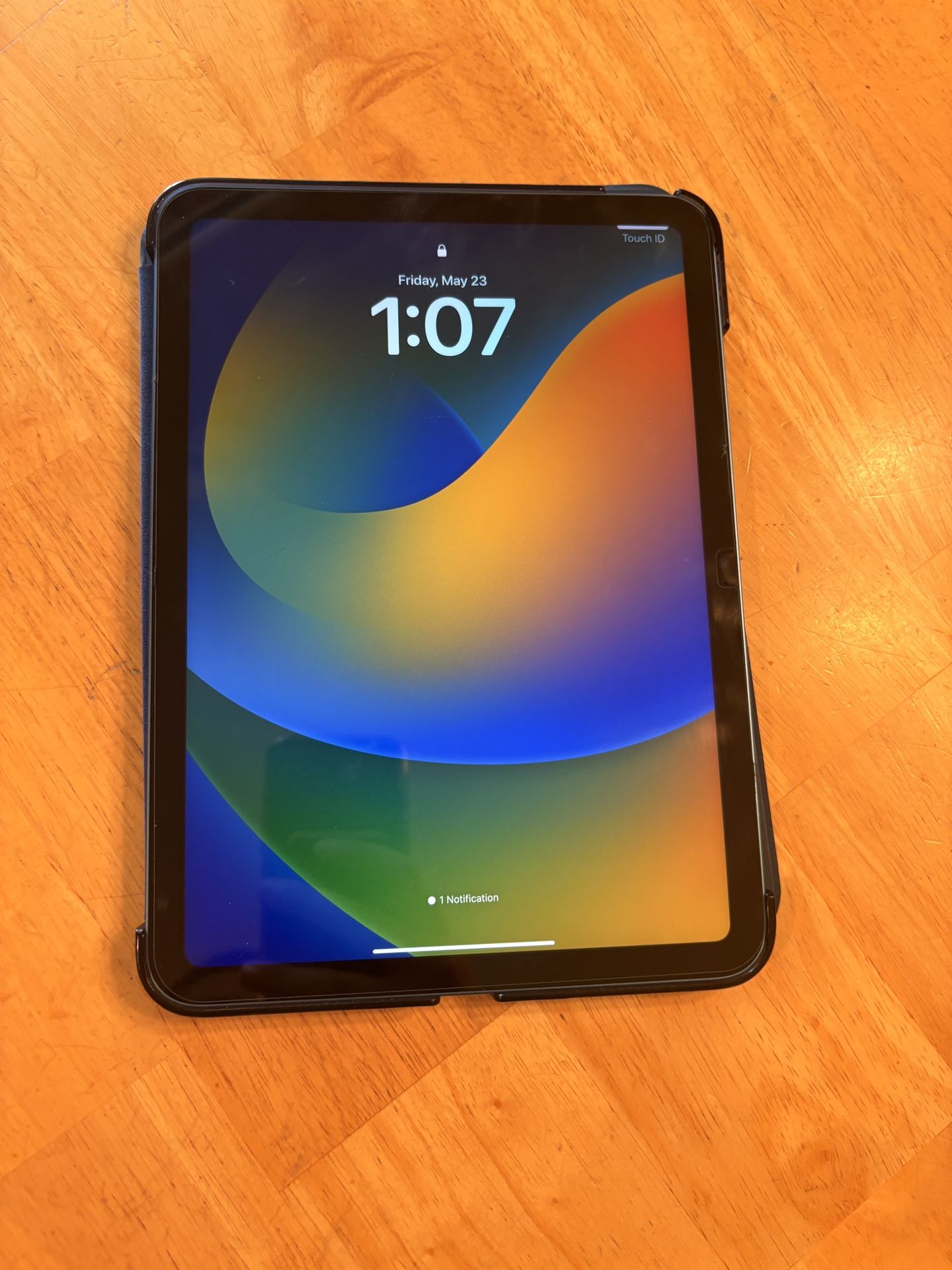 iPad 10th Gen With Case