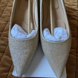 Women’ s  Gold Courts