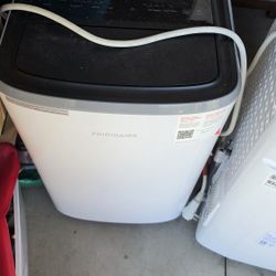 Frigidaire Portable AC 