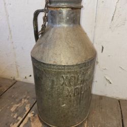 Antique 2 Gallon Galvanized Dairy Jug Container Metal 
