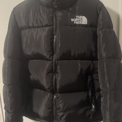 The North Face Unisex Winter Down Puffer Jacket Black Size Medium  Brand New With  Out Tags 