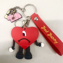 BAD BUNNY Heart 3D KEYCHAIN