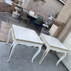 2 small End Tables  Good Condition H23  26 X26 free delivery