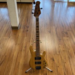 Ernie Ball, Sting Ray 5, With Case, In Great Condition