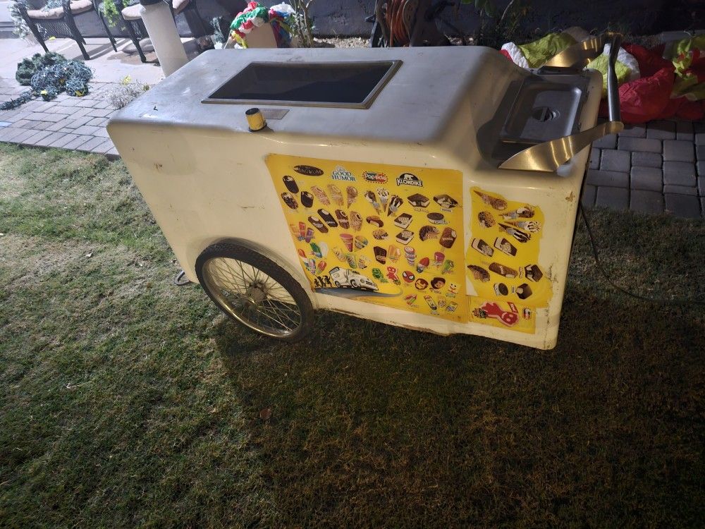 Ice Cream Car
