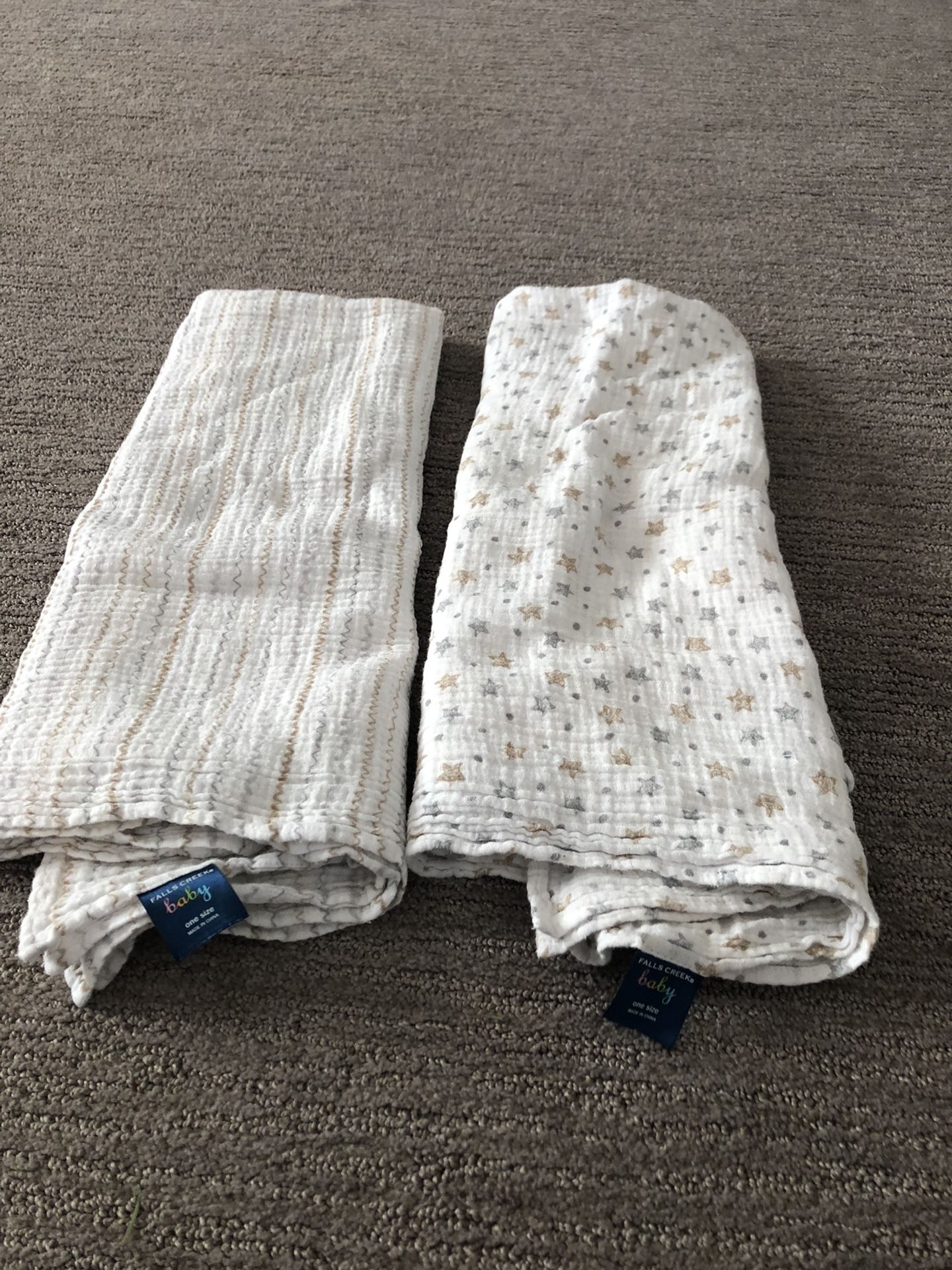 EUC Muslin Unisex Swaddle Blankets: Stripes & Stars