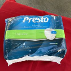 Supreme Underwear  /  Ropa Interior  Size (  M  ) 