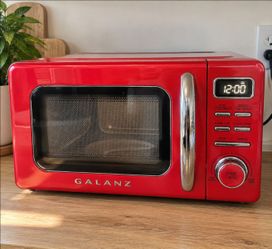 Compact Red Galanz Retro Microwave