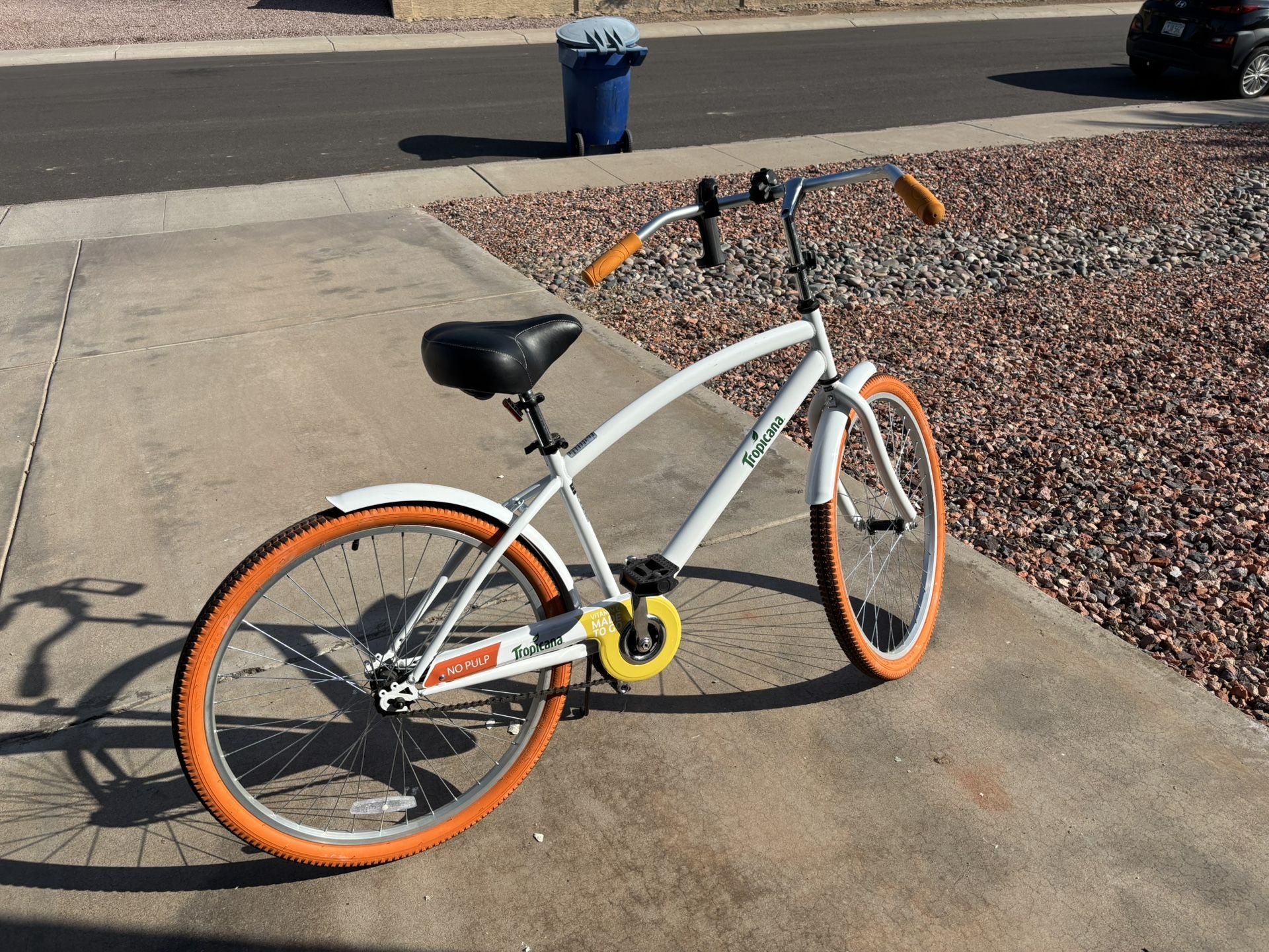 Womens cruiser type bike