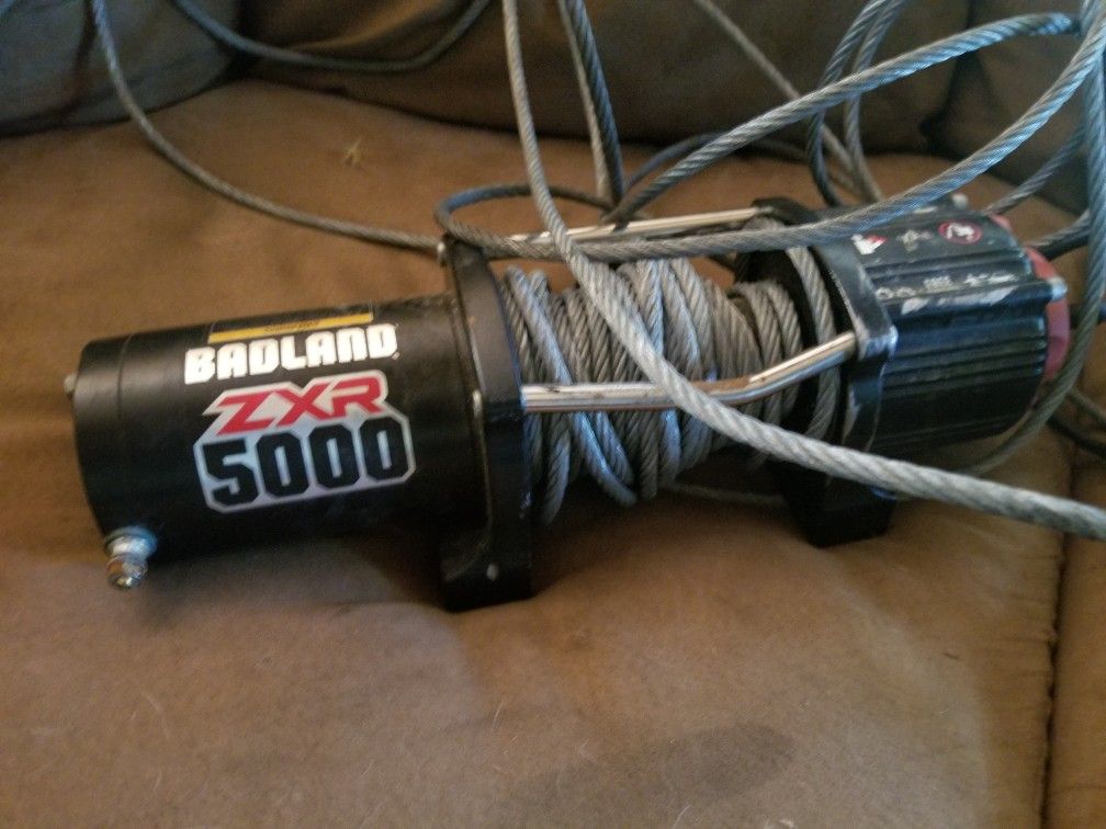 5000 lb. UTV/Powersport 12V Winch with Wire Rope

