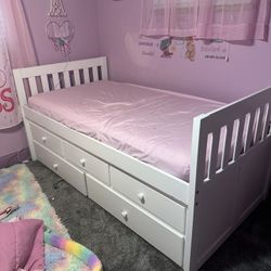 Twin Bed With Mattress 
