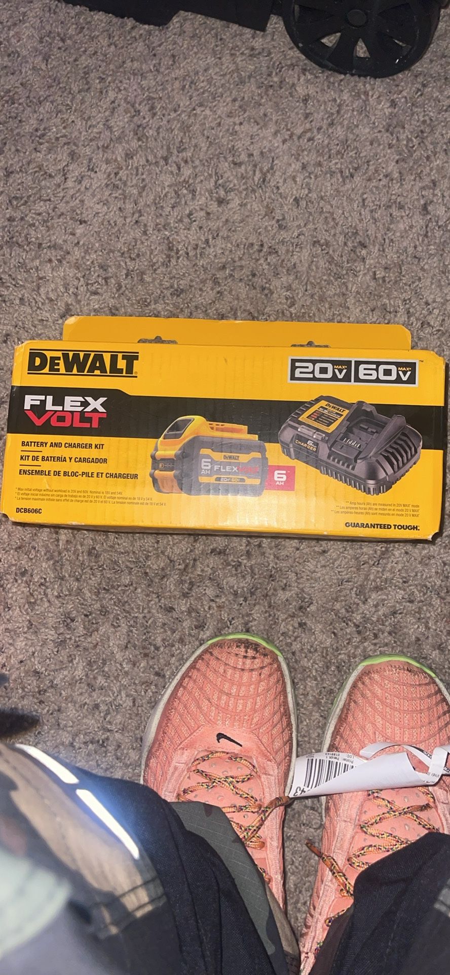 Dewalt 60v Flex Volt 6ah Battery And Charger