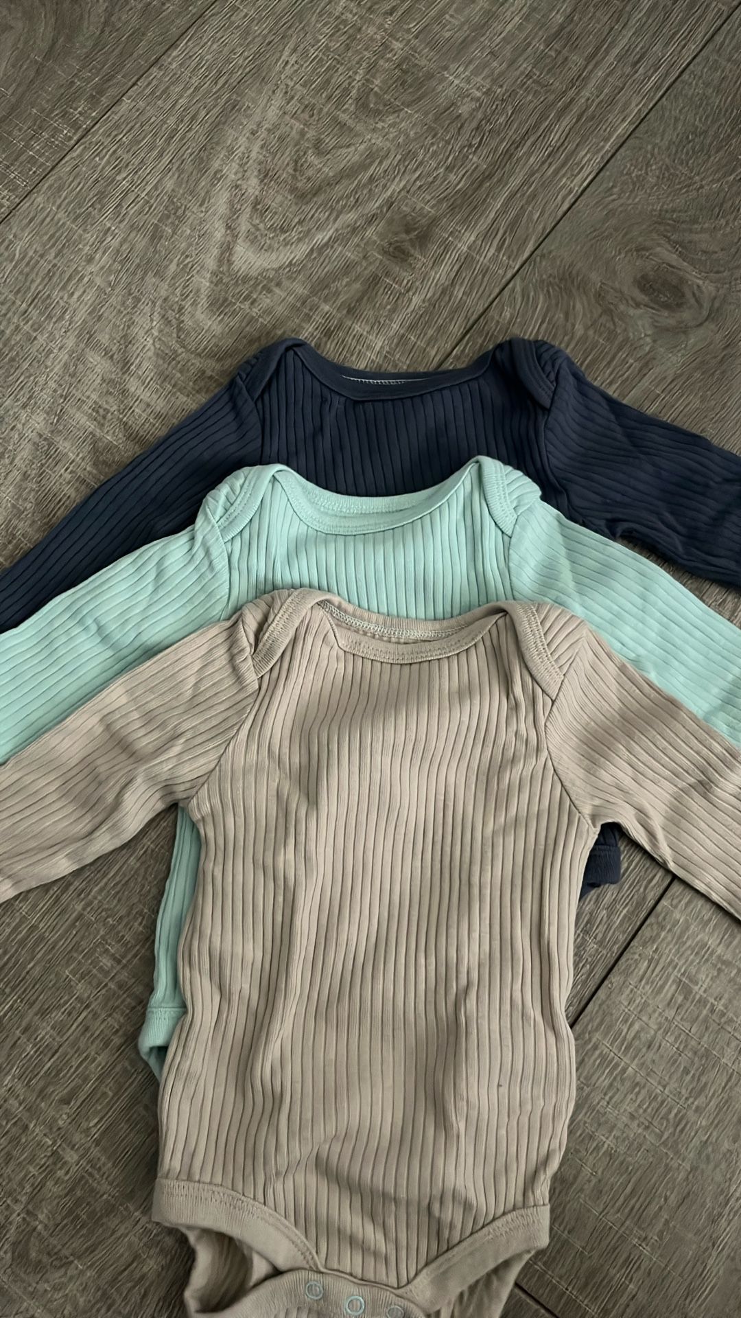 Cloud Island Long Sleeve Onesies – 0–3 Months, 3-Pack