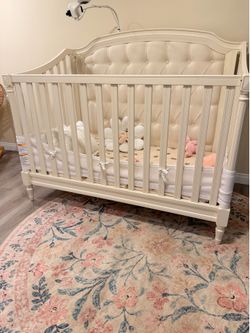 Pottery barn BLYTHE crib