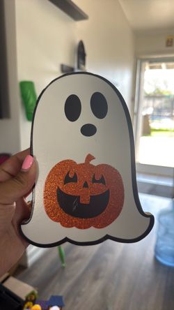 Ghost decor
