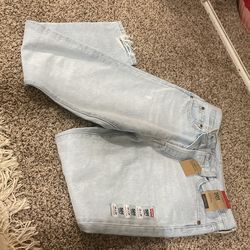 Women’s Levi’s 