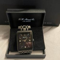 2 Different Mens Watches Practically New
