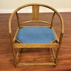 Ming-Style Horseshoe Back Armchair - Many More Items In Stock!