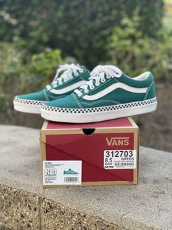 Vans Shoes, Old Skool, Green, (7 Men, 8.5 Women)